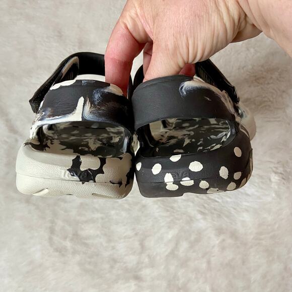 Teva Hurricane Drift Water Sandal In Huemix Black Swirl Size 7 - Picture 3 of 9